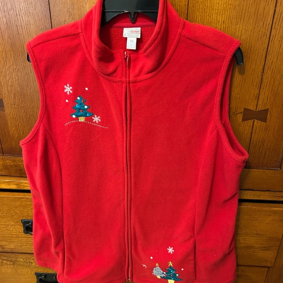 Holiday Editions Christmas Vest - Picture 2 of 6